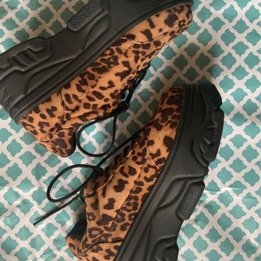 WOMENS Forever21 STATEMENT Platform cheetah shoes